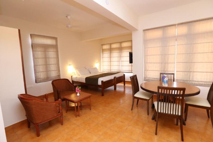 Abad Serviced Villas Kovalam Exterior foto